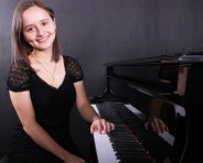 Gala de Teclas presenta a la pianista Daniela Navarro 