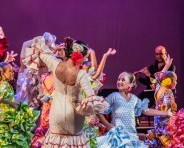 El baile y la música flamenca se conjugan en Teatro al Mediodía