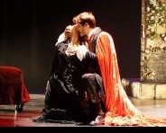 Últimas tres funciones de Drácula en el Teatro Nacional 