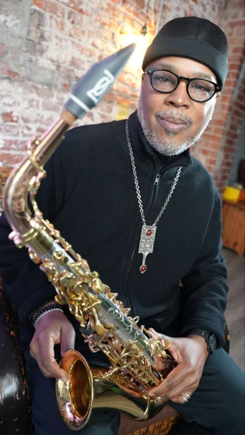 Imagen de Travesía por la Música Negra con la Orquesta Sinfónica Juvenil y la Big Band del INM y el solista Greg Osby. 