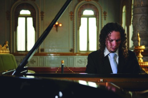 David Ugalde interpretará obras de J. S. Bach, L. van Beethoven, F. Liszt, M. Alfagüell, C. Debussy y F. Chopin                                                                                               