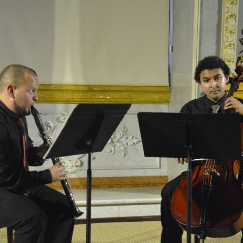 Música clarinete y violonchelo Dúo Víquez-Guandique
