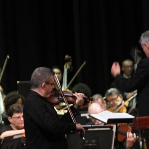 VI Concierto de Temporada de la Orquesta Sinfónica Nacional. Director Invitado David Lockington. Solista Misha Keylin.