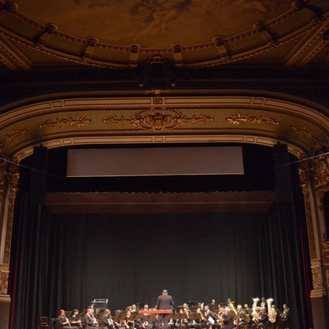 Teatro al Mediodía  Concierto con la Banda de Conciertos de San José. Director Juan Bautista Loaiza 