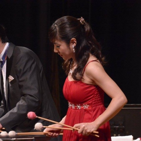 En alas de Japón.Takayoski Yoshioka, marimbistas japoneses  con la Banda Sinfónica Juvenil  Directora Gabriela Mora.