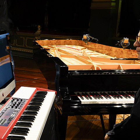 Teatro al Mediodía presenta al pianista José Chepe González